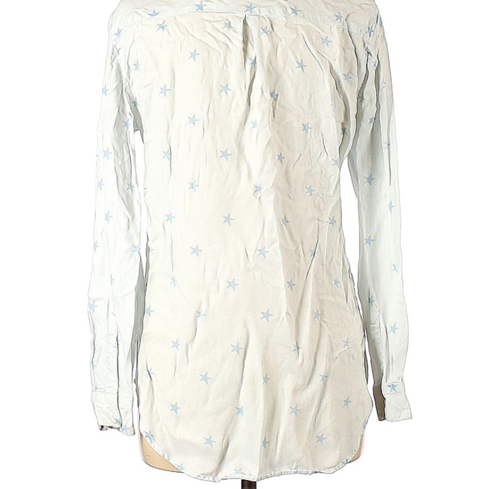 Not for sale ✨ Rails Ivory Button-up with Blue Stars ✨ - Picture 5 of 6